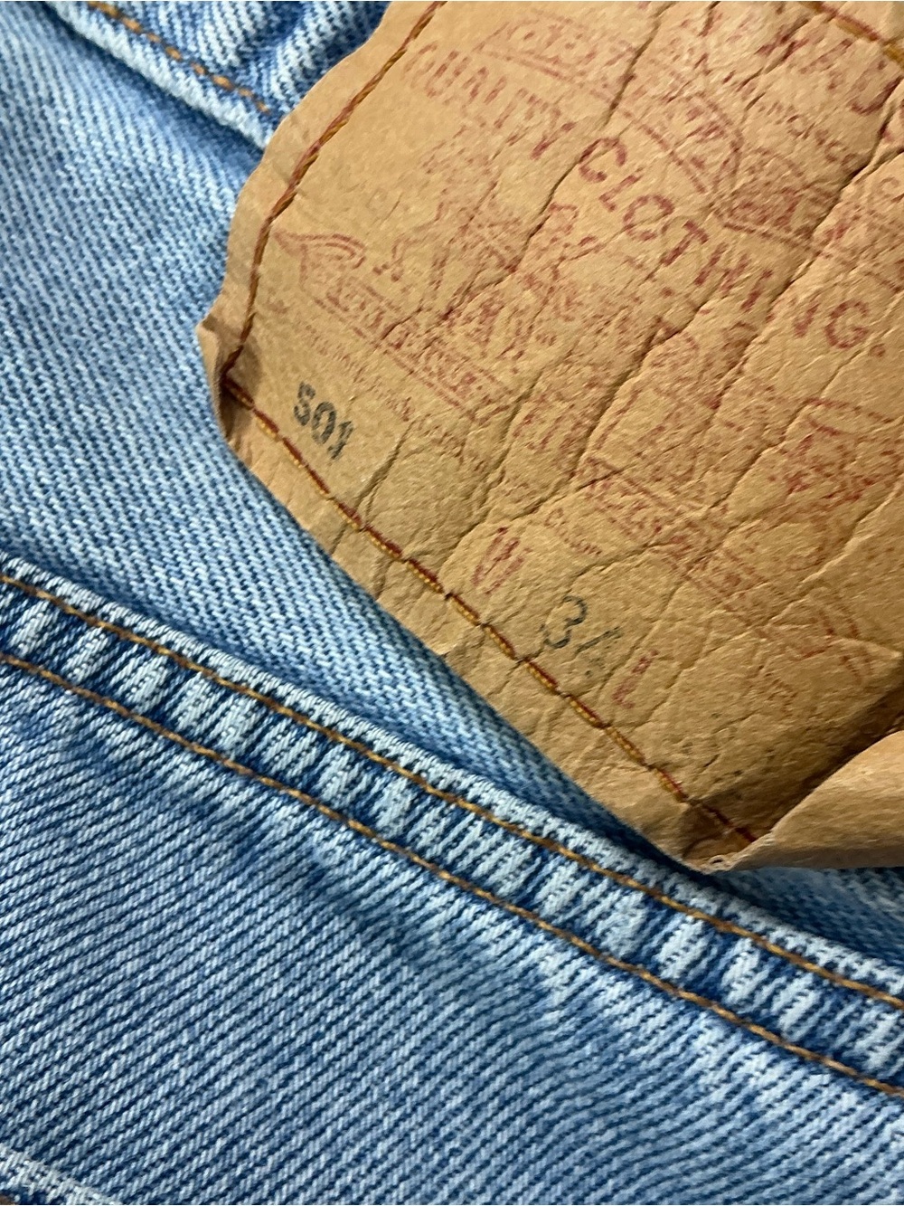 Vintage Levi’s 501 button fly 90s straight leg jeans 32 x 28 made in Mexico - Picture 3 of 10